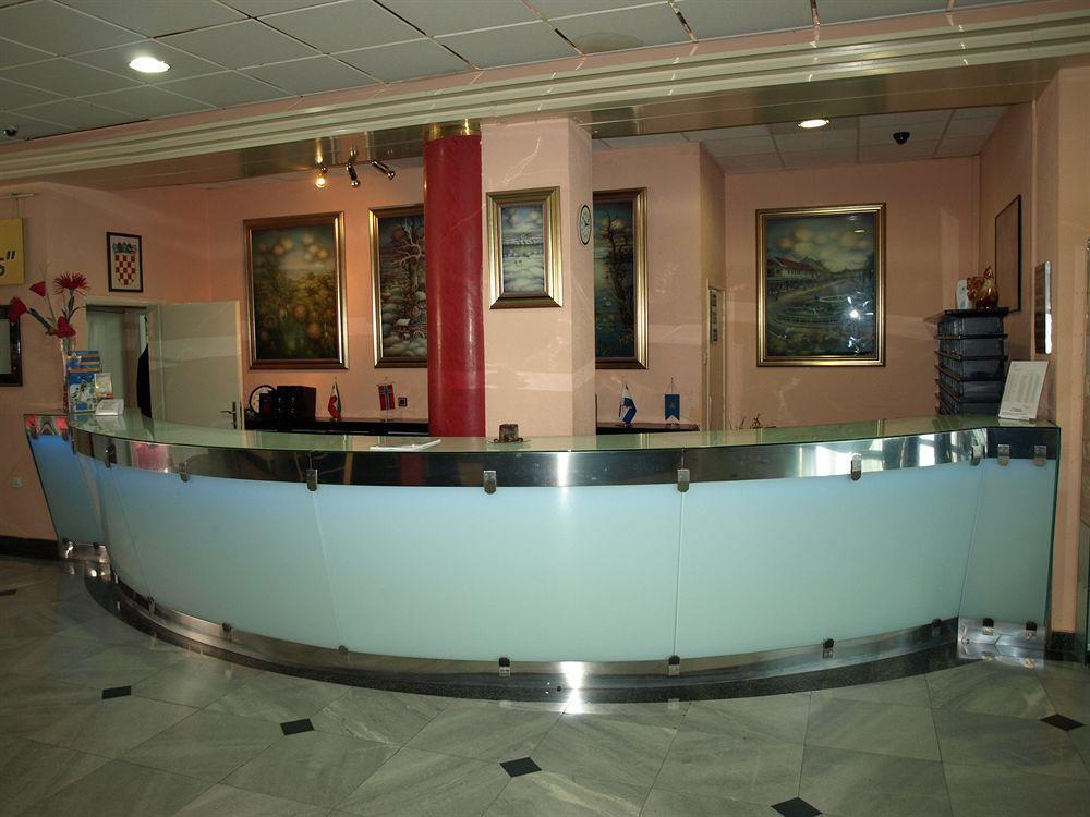 Hotel Podravina Копривница Екстериор снимка